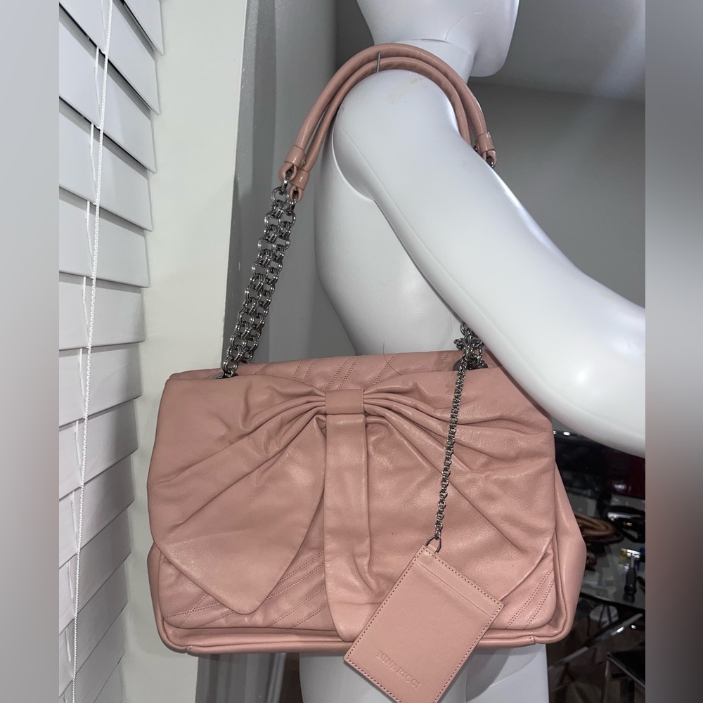Gorgeous Nina Ricci Bow bag light pinkish/nude chain handle Excel…